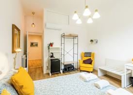 Rome Lux House guest rooms 5