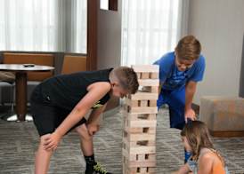 Courtyard by Marriott Canton 2