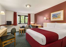 Ramada by Wyndham Bristol West 5