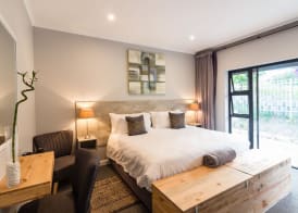 The Greens Guest House 4