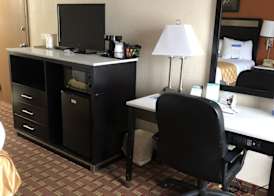Baymont by Wyndham Cincinnati Sharonville 4
