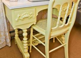 Yellow House Inn 2