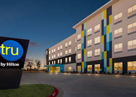 Tru By Hilton Rogers Bentonville 4