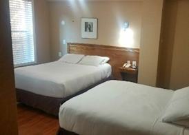 District Hotel 4