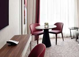 Mövenpick Hotel Apartments Downtown Dubai 5