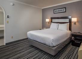 Redwood Creek Inn 5