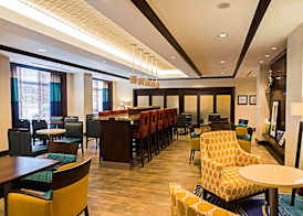 Hampton Inn by Hilton Ottawa Airport, ON, CN 2