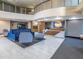 Holiday Inn Express & Suites LATHROP by IHG 3