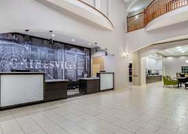 La Quinta by Wyndham Gainesville 3