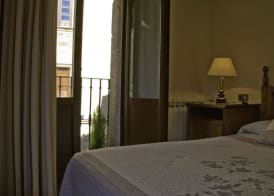 Hostal Las Coronas 4