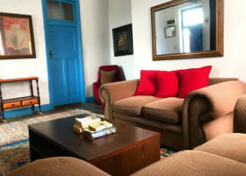 Athenian Villa 2