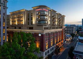 Hampton Inn & Suites - Roanoke-Downtown, VA 2