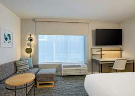 TownePlace Suites by Marriott Montreal Airport 3
