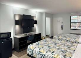 Motel 6 Huntsville AL University Dr. 4