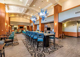 Hampton Inn & Suites Orlando/South Lake Buena Vista, FL 3