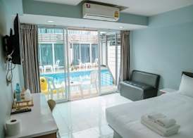 Full Stop Pool Villa Don Mueang 5