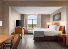 Wingate by Wyndham Bentonville 5