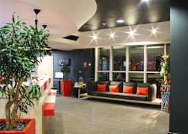 Ibis Cardiff 5