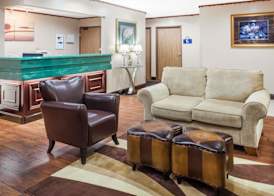 Days Inn by Wyndham Dyersburg 3
