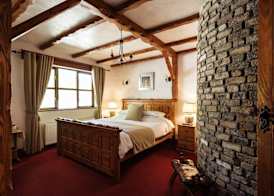 Tudor Lodge 2