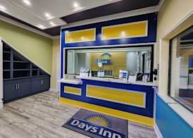 Days Inn by Wyndham Dickinson TX 3