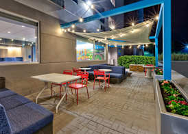 Tru By Hilton Comstock Park Grand Rapids, MI 2