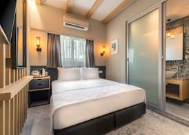 Isola 12 Hotel 3