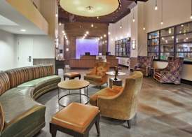 Fairfield Inn & Suites by Marriott Milwaukee Downtown 2