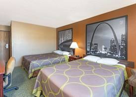Super 8 by Wyndham Poplar Bluff Missouri 5