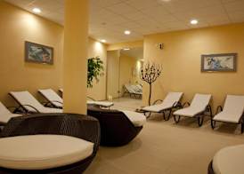Erlebnishotel Fendels 4