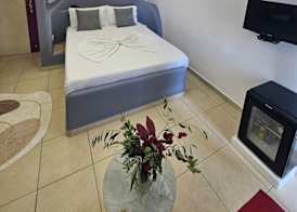 Golden Flower Hotel 4