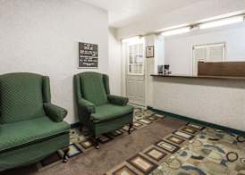 Knights Inn Peru 2
