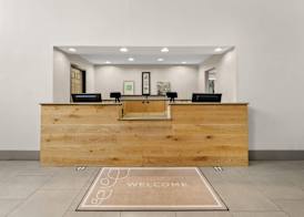 Country Inn & Suites by Radisson, Roanoke, VA 2
