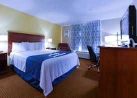 Days Inn by Wyndham Greensboro NC 4