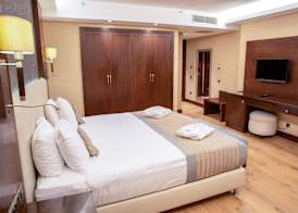 Grand Aras Hotel & Suites 4