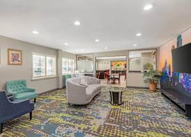 Quality Inn & Suites Plano East - Richardson 2