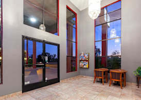 Americas Best Value Inn & Suites Bakersfield Central 2