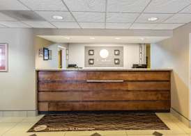 Comfort Inn & Suites Thomson 3