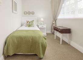 Cliff Cottage 5