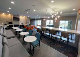 Hawthorn Extended Stay by Wyndham Sulphur Lake Charles 3