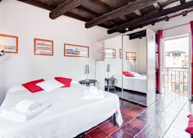 Romantic House in Trastevere 4