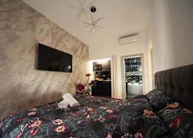 farnese jacuzzi apartment 5