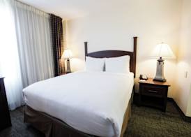 Staybridge Suites AUSTIN AIRPORT by IHG 5