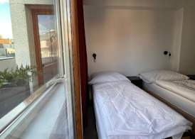 IZY STAY Hostel Bratislava 2