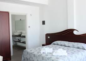 Max Luxury Suite - Servizio Spiaggia Inclusa 3
