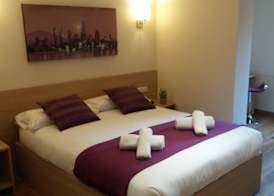 Hostal Barcelona Travel 4