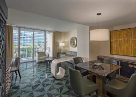 W Miami 2