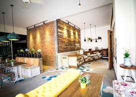 Summerbird - Bed and Brasserie 2