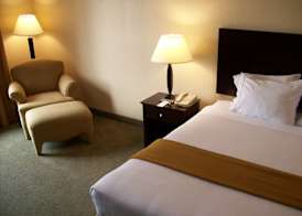 Holiday Inn Express & Suites ATHENS by IHG 2