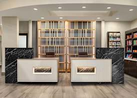 La Quinta Inn by Wyndham Vancouver Airport 3